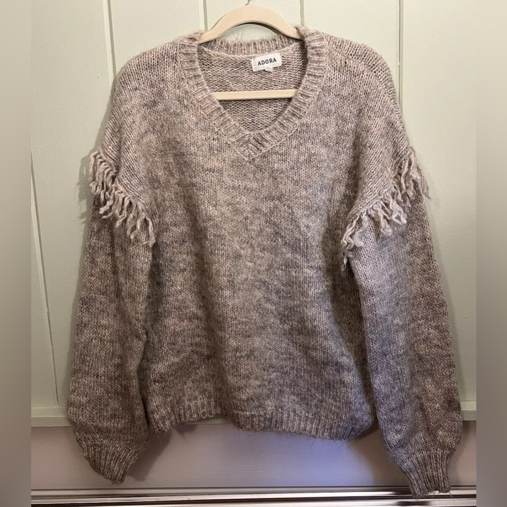 Gray / Creem Adora Sweater - Size Small